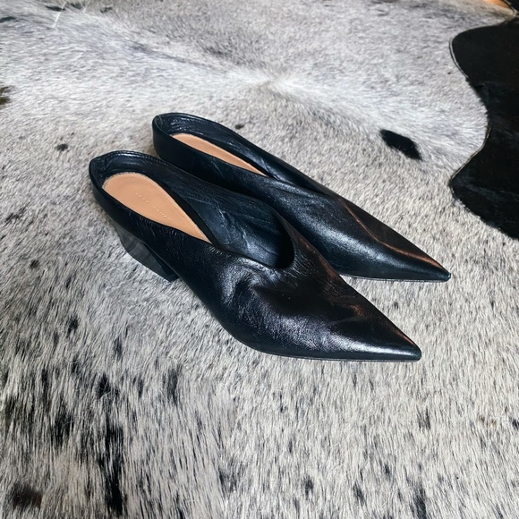 Zara leather heeled mules - Picture 1 of 7